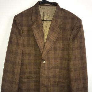 Men’s suit coat